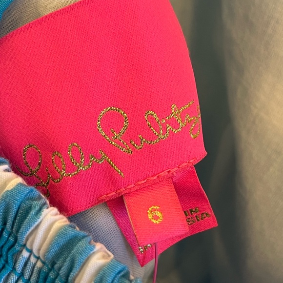 Lilly Pulitzer NWT Sarafina Turquoise
Gingham Babydoll Top Size 6 - Picture 6 of 6